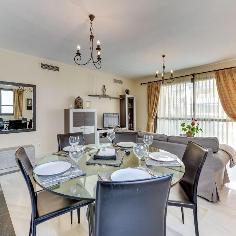Beachside Puerto Banus Luxury Aprt2 - Apartamento Deluxe de 2 dormitorios con vistas al jardín - 4