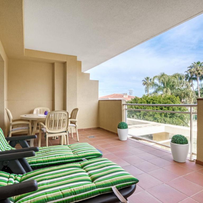 Denia Clemenvilla - Apartamento Deluxe de 2 dormitorios con vistas al jardín - 19