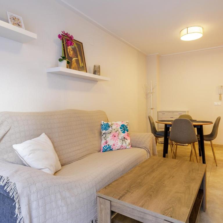 Antina 12 en Santa Pola - Apartamento Deluxe de 2 dormitorios con balcón - 5