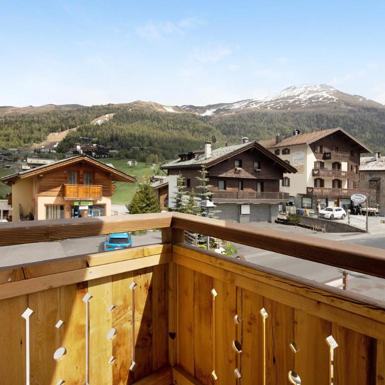 Wood Mountain Planet Suite House - Appartamento Superior con 1 Camera da Letto e Balcone - 12