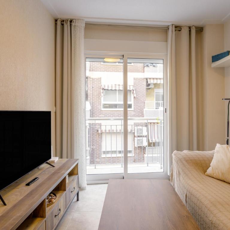 Antina 12 en Santa Pola - Apartamento Deluxe de 2 dormitorios con balcón - 3