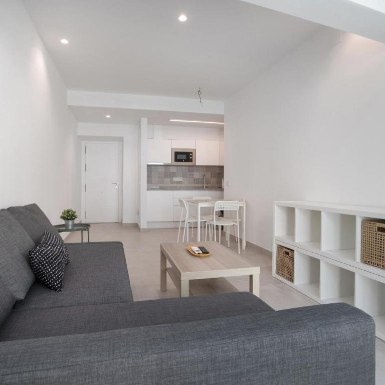 Begobe Room - Superior Apartment with City View - 2