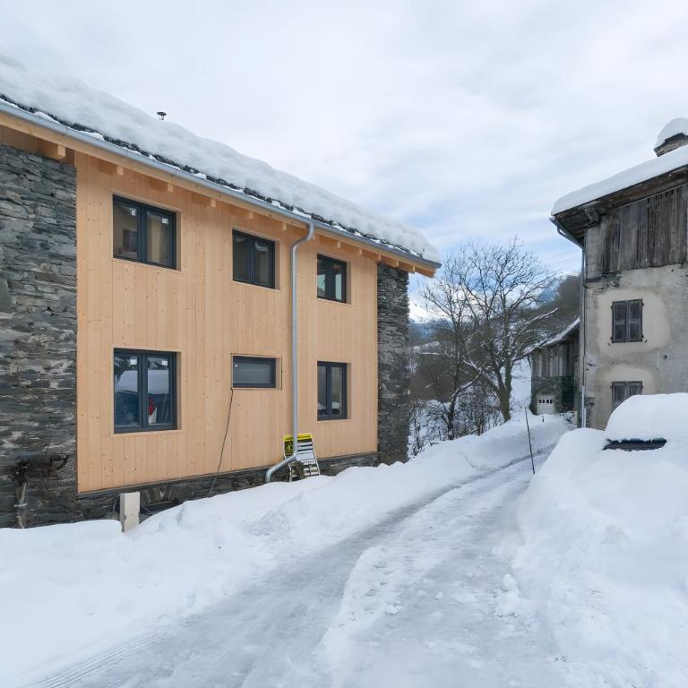 Charming Chalet 3 étoiles - 10 pers - Maison 3 Chambres - 17