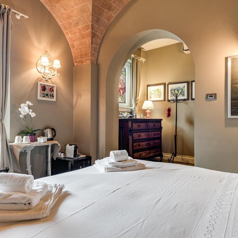 Pretty Suite Firenze Fiesole - Standard Queen Room - 6
