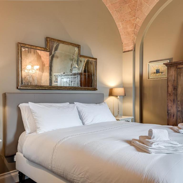 Pretty Suite Firenze Fiesole - Standard Queen Room - 2