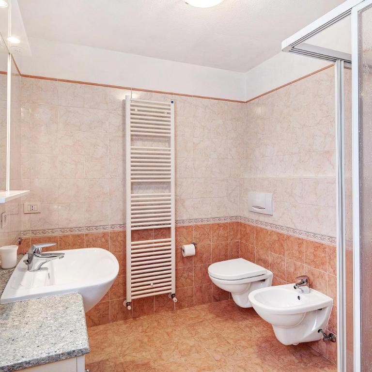 Appartamento Paradisin - Two-Bedroom Deluxe Apartment with Garden View - 20