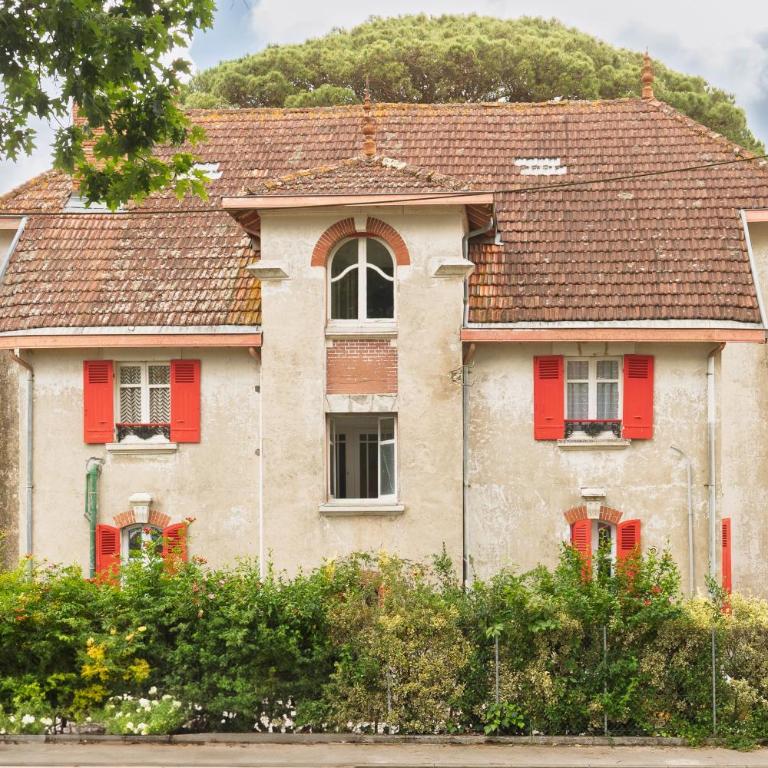 Etage maison bourgeoise dans Parc - Appartamento Deluxe con 2 Camere da Letto e Vista Giardino - 22