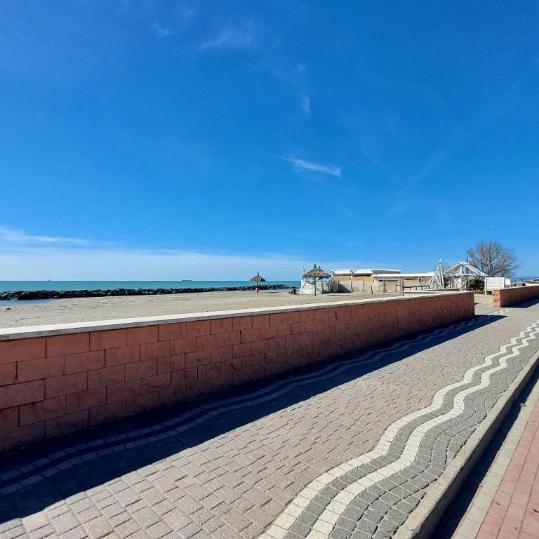 AIRPORT 10 Min - Seafront Fly and Beach ONE - Appartamento con 2 Camere da Letto - 44