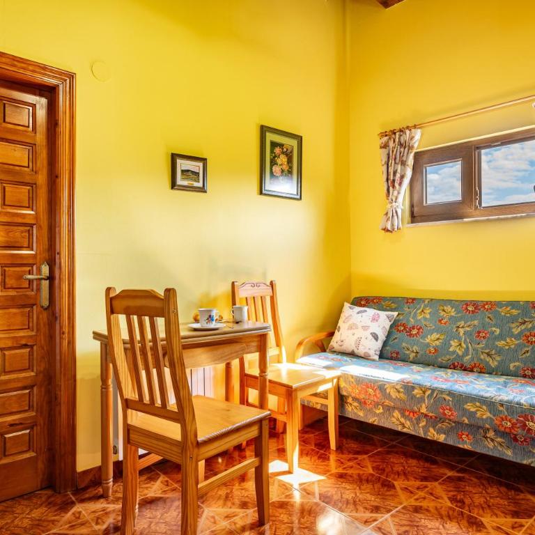 La Casita de Heidi - Habitación Doble con vistas a la montaña - 3