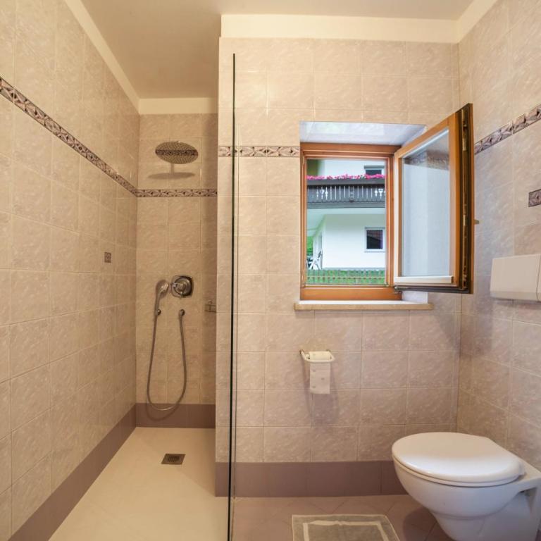 Sonnenparadies Apartement 1 - Appartamento Superior con 1 Camera da Letto e Balcone - 11