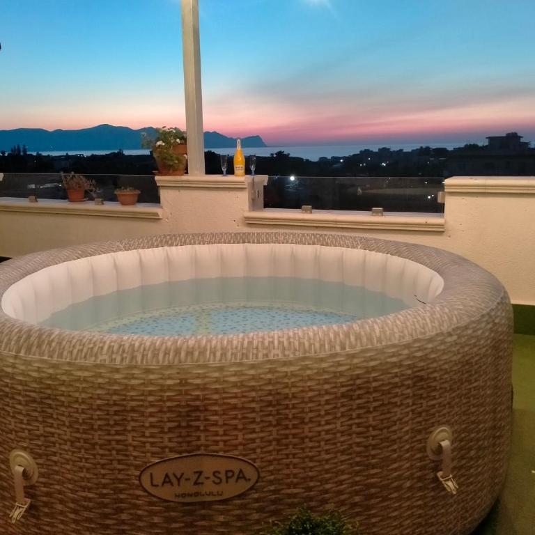Casa Vacanze Angela - Appartamento Deluxe con 2 Camere da Letto e Vista Oceano - 22