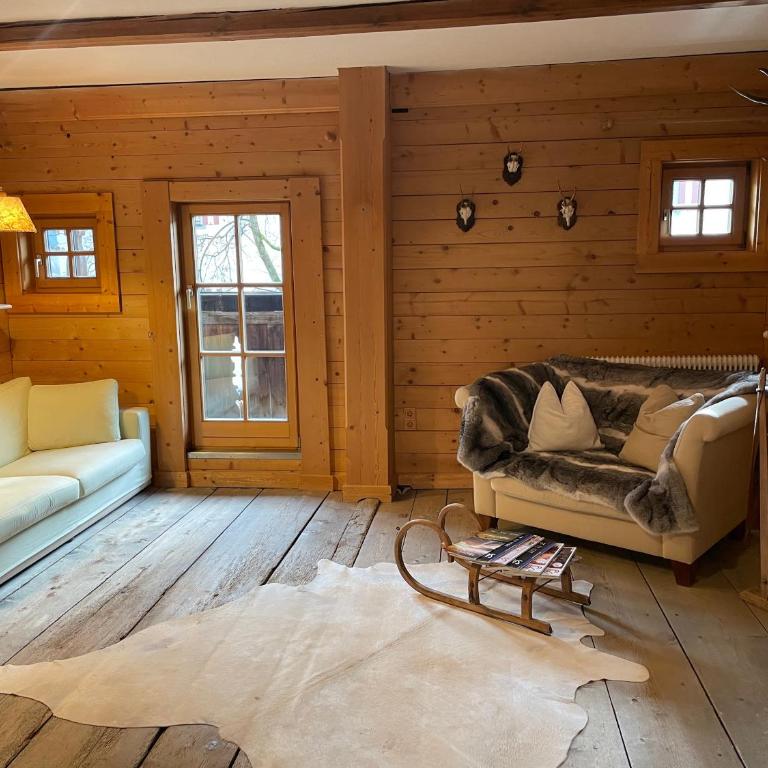 Geigerhaus 500 Jahre - Maisonette - Deluxe-Apartment mit 2 Schlafzimmern und Gartenblick - 2