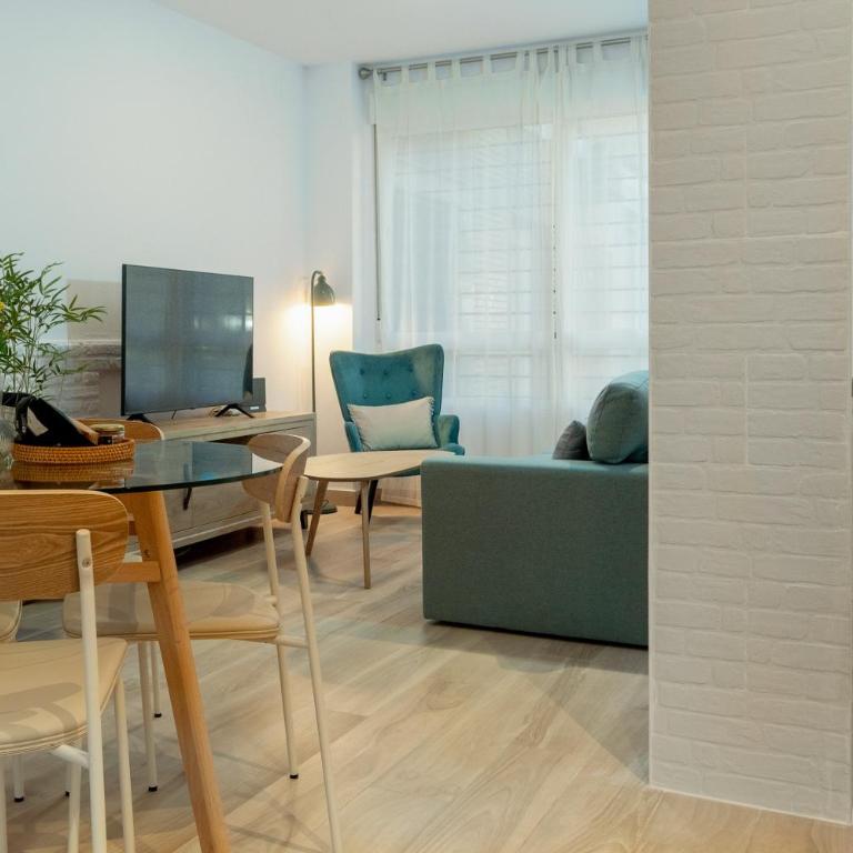 Sevilla Santa Justa - Apartamento de 1 dormitorio con jardín - 3