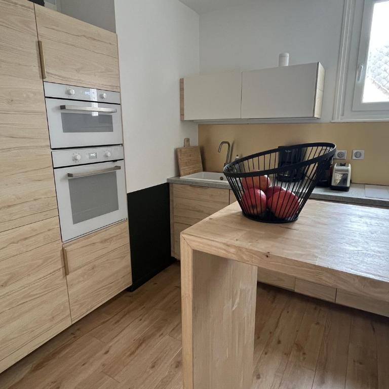 Appartement charme avec terrasse - Apartamento de 2 dormitorios - 3