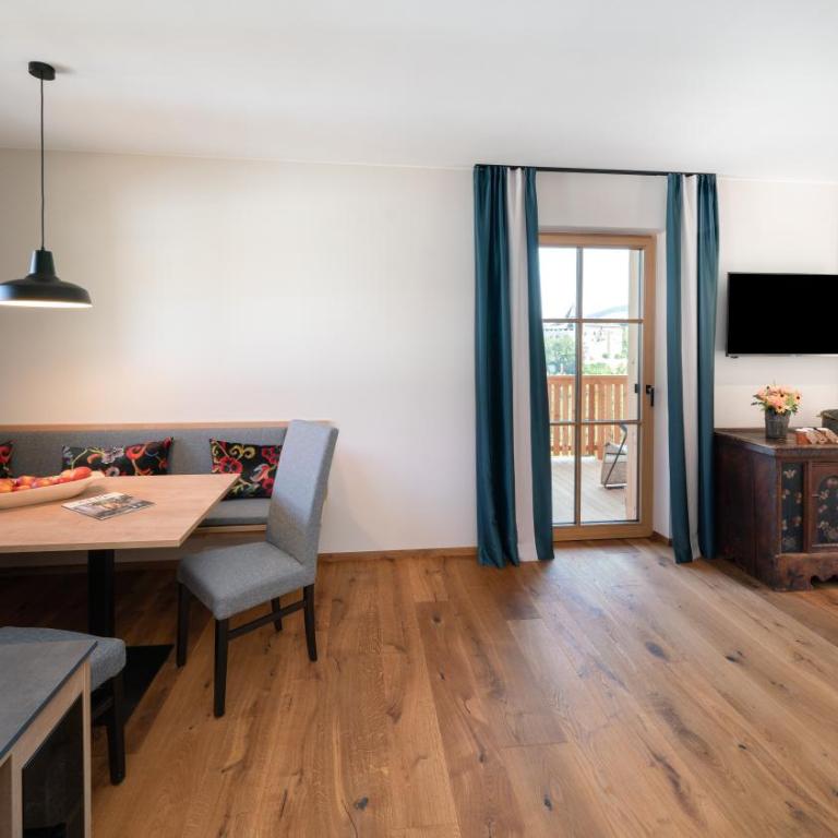 Himml Schlosshof - Appartamento Deluxe con 2 Camere da Letto e Vista Giardino - 9
