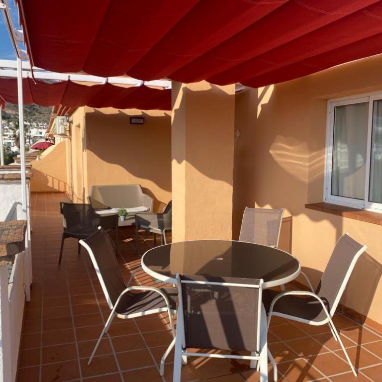 Nerja Atico - Two-Bedroom Deluxe Apartment with Ocean View - 36