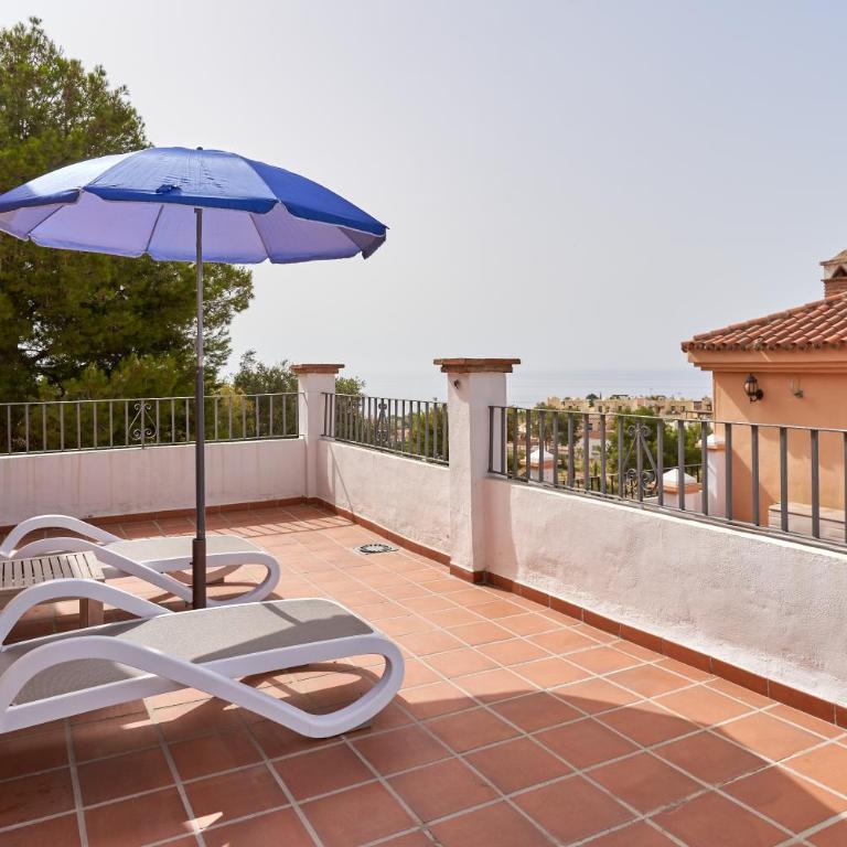 Nerja Atico - Two-Bedroom Deluxe Apartment with Ocean View - 28
