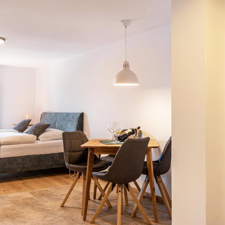 Sparberhof Exklusive - Premium Apartment mit 3 Schlafzimmern und Balkon - 26