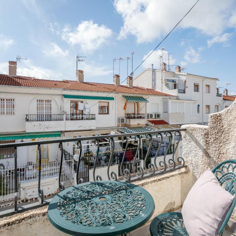 Ballesteros - Bungalow con patio - 1