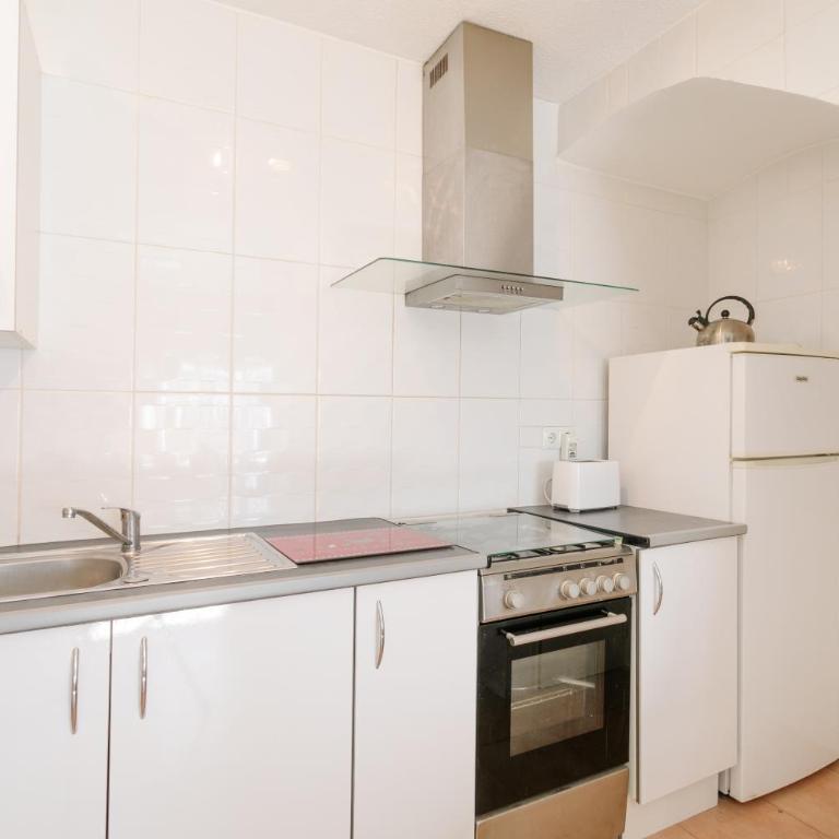 Ballesteros - Bungalow con patio - 7