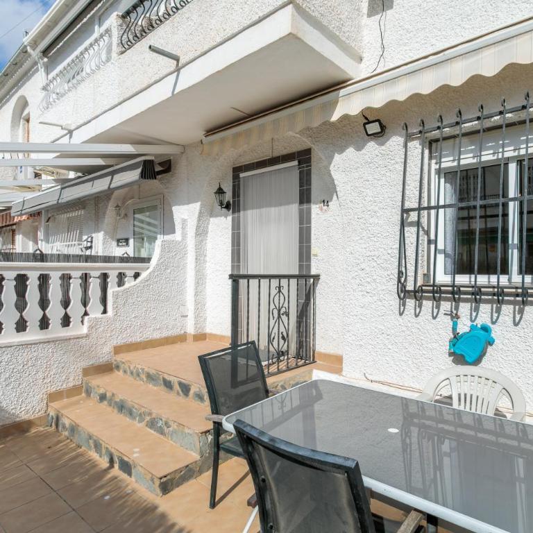 Ballesteros - Bungalow con patio - 21