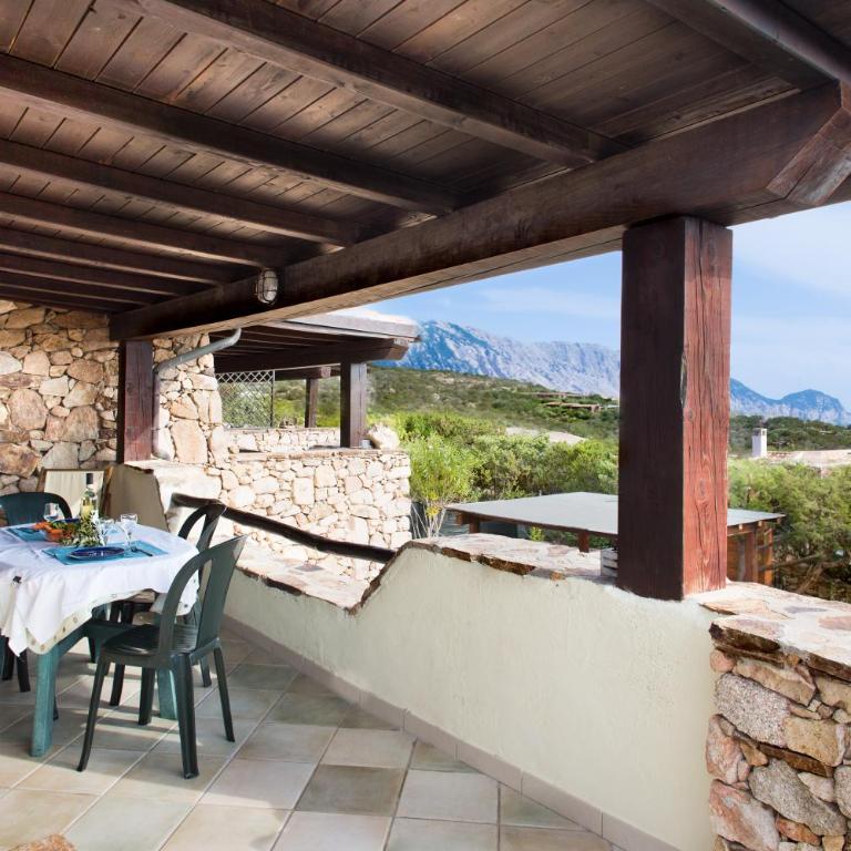 Belvedere - Two-Bedroom Deluxe Apartment with Ocean View - 5