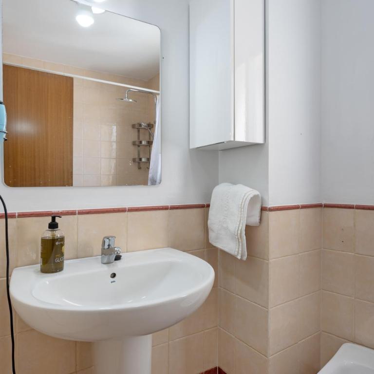 Apartamento Los Jardines - Apartamento Premium de 3 dormitorios con balcón - 16