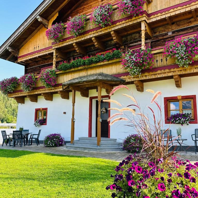 Ferienwohnung Steinernes Meer - Deluxe-Apartment mit 2 Schlafzimmern und Gartenblick - 1