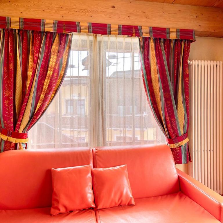 Chalet Li Palù Trilocale 4 - Appartamento Deluxe con 2 Camere da Letto e Vista Giardino - 7