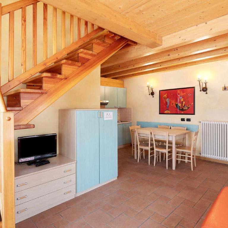Chalet Li Palù Trilocale 4 - Appartamento Deluxe con 2 Camere da Letto e Vista Giardino - 6