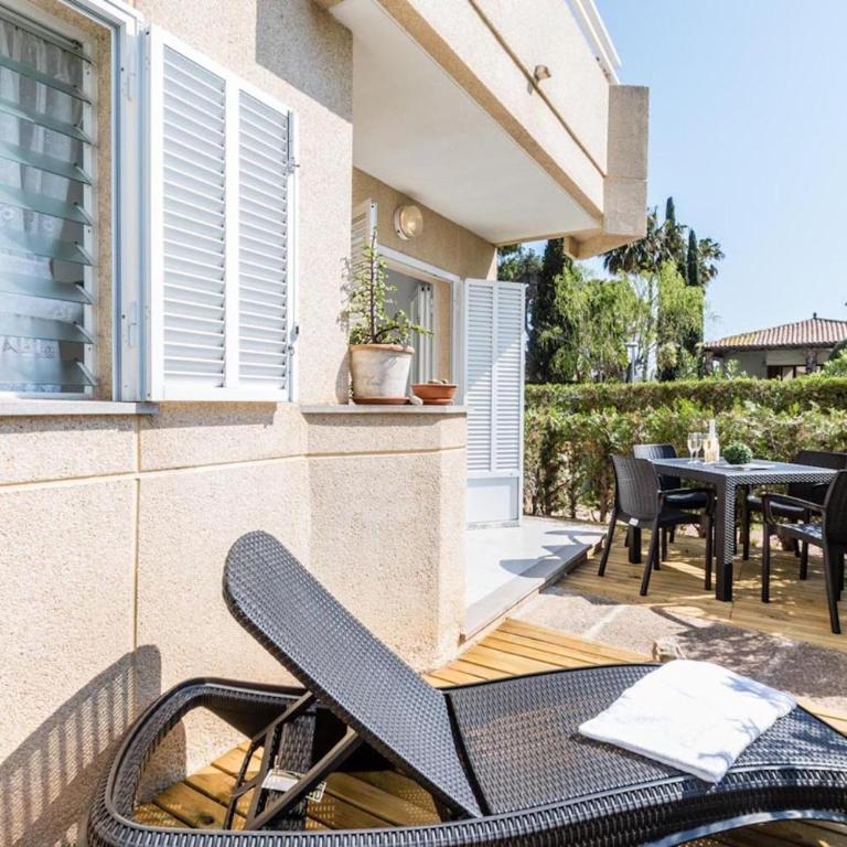 Xiprer - Two-Bedroom Deluxe Apartment with Garden View - 28