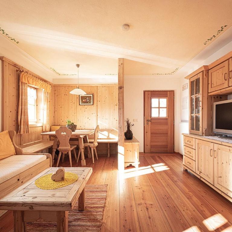 Kofler zw den Wänden Apt Himmelschlüssel - Apartamento Deluxe de 2 dormitorios con vistas al jardín - 1