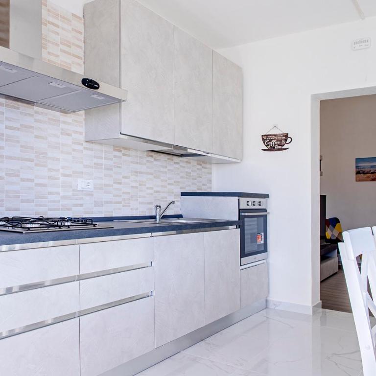 Casa Allegria vicino a tutto - Appartamento con 2 Camere da Letto - 21