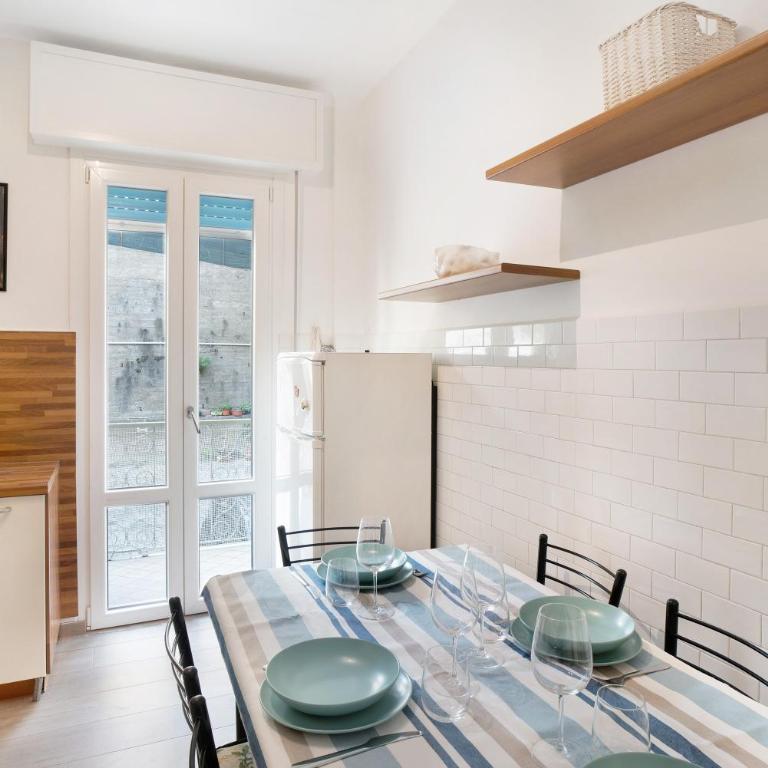 Casa Federica - Appartamento Superior con 1 Camera da Letto e Balcone - 8