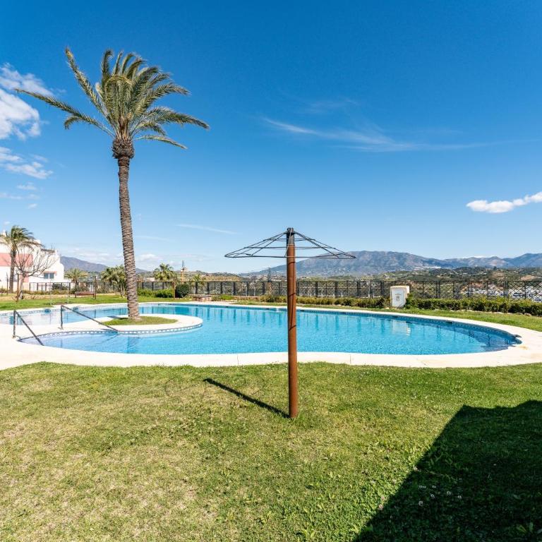 Las Terrazas - Two-Bedroom Deluxe Apartment with Ocean View - 3