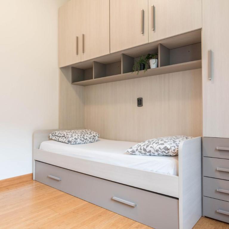 appartamento casa stefi n1 - Appartamento Deluxe con 2 Camere da Letto e Balcone - 21