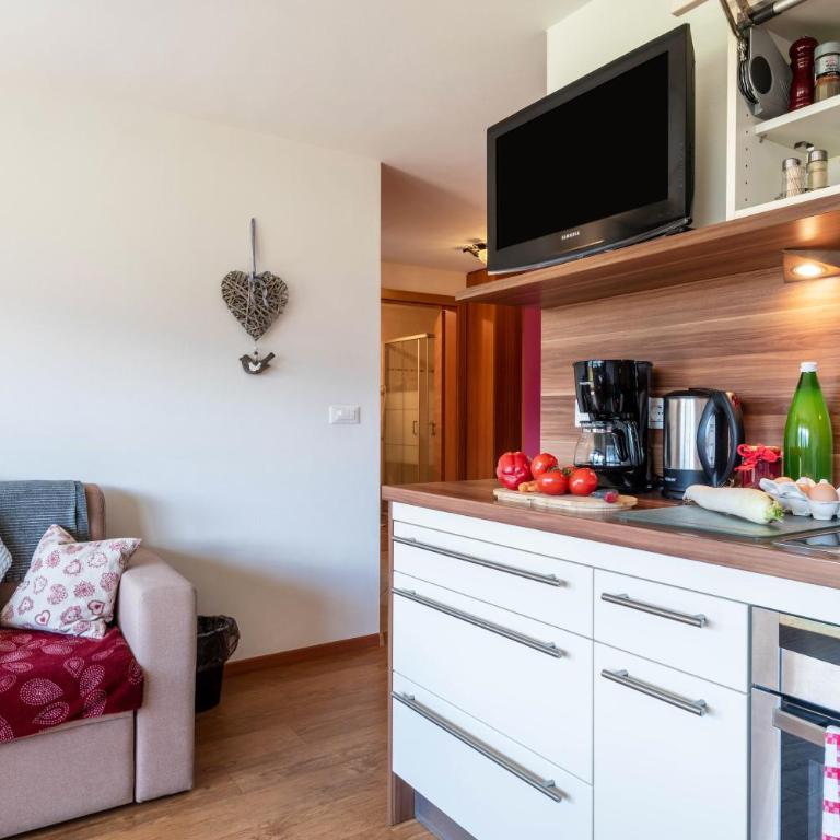 Huberhof App Golden Delicious - Deluxe-Apartment mit 2 Schlafzimmern und Gartenblick - 7