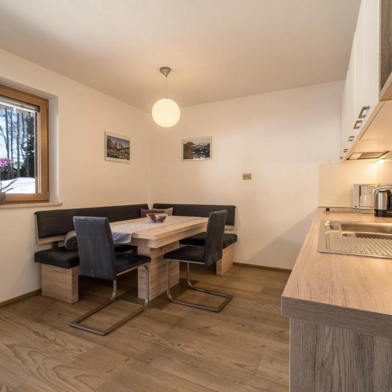 Ferienwohnung Kratzberg Edelweiss - Appartamento Deluxe con 2 Camere da Letto e Vista Giardino - 6