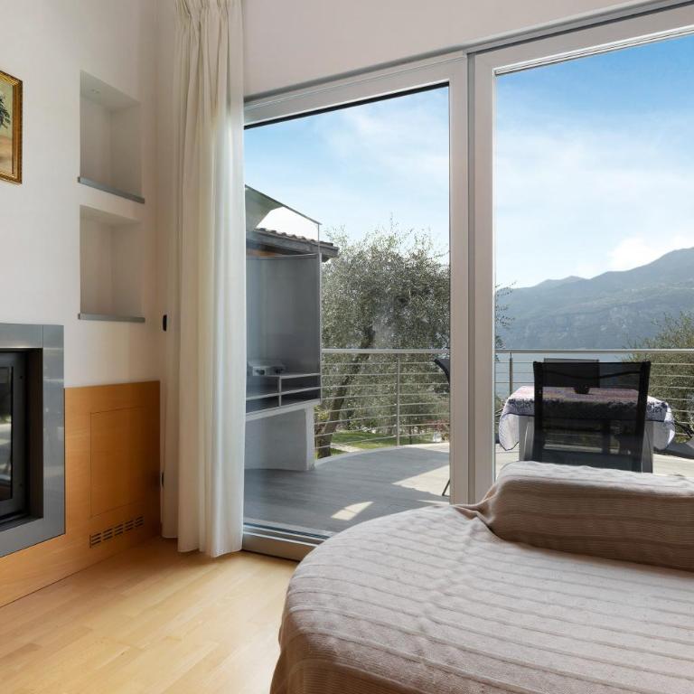 Casa-lago suite 55 - Appartamento Deluxe con 2 Camere da Letto e Vista Giardino - 2