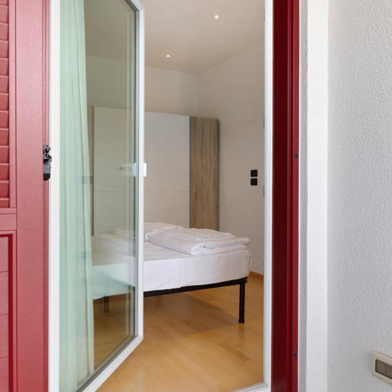 Casa-lago suite 55 - Appartamento Deluxe con 2 Camere da Letto e Vista Giardino - 22