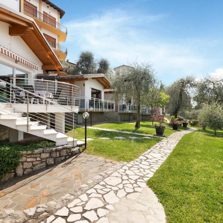Casa-lago suite 55 - Appartamento Deluxe con 2 Camere da Letto e Vista Giardino - 36