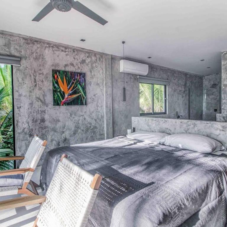 Beachfront home with private heated pool jacuzzi sauna ocean views & AC - 7th Heaven - Casa - 19