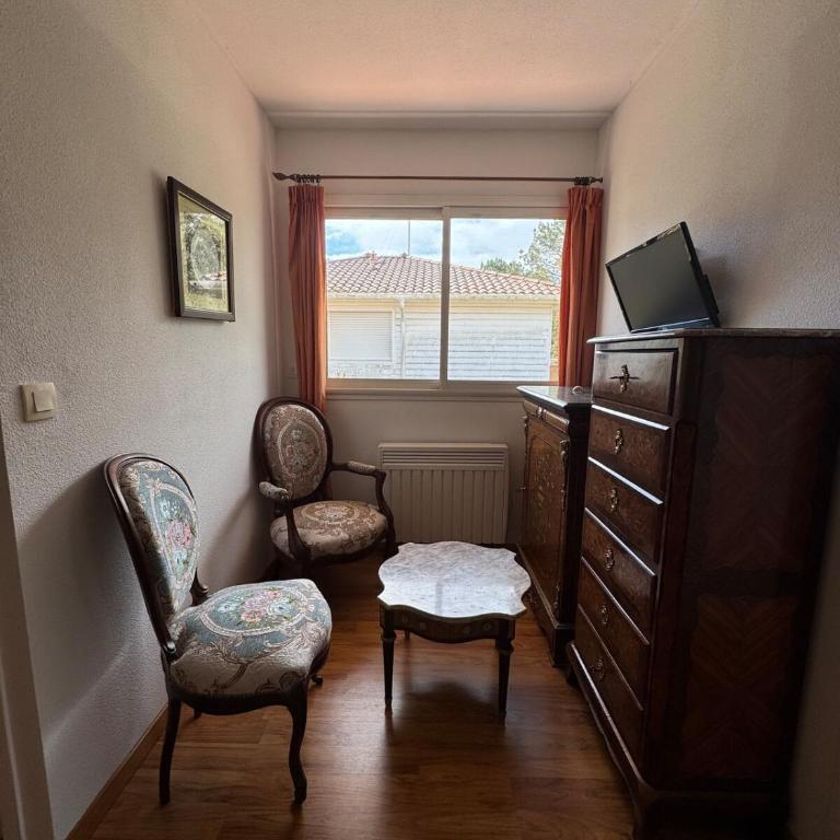 Villa Casa Brisa, pour 6 voyageurs, proche des plages à 8 minutes en vélo - Villa 3 Chambres - 8
