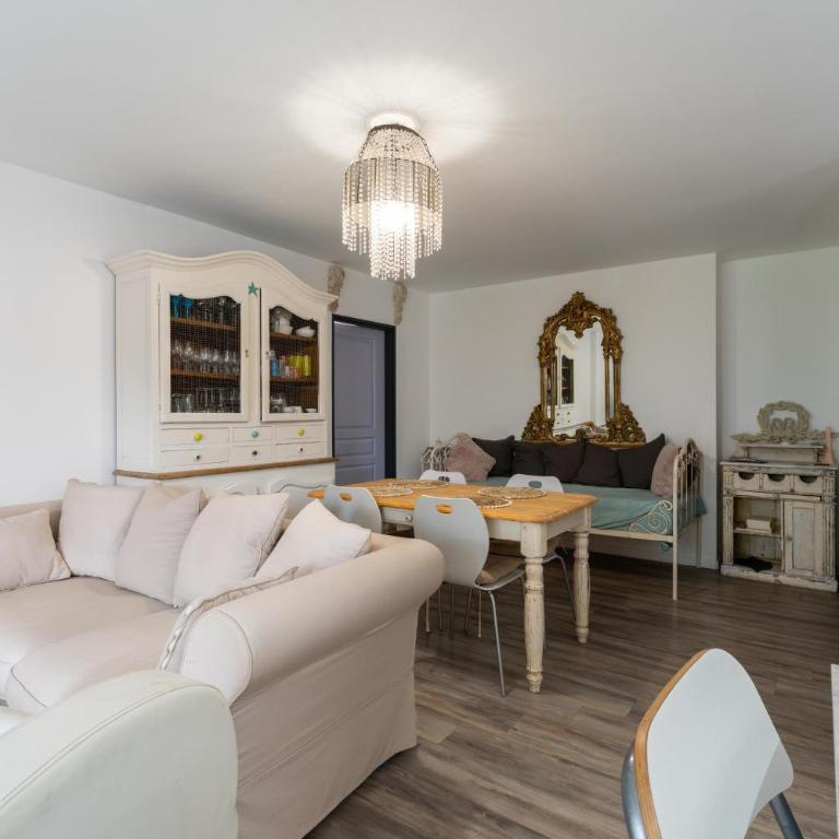 Un temps pour Soi - Apartment with Terrace - 8