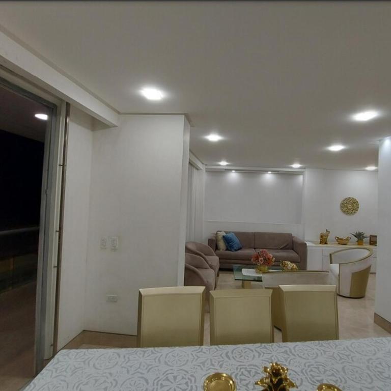 Apartamento Duplex con Excelente vista al Mar - Centro Historico - Three-Bedroom House - 4