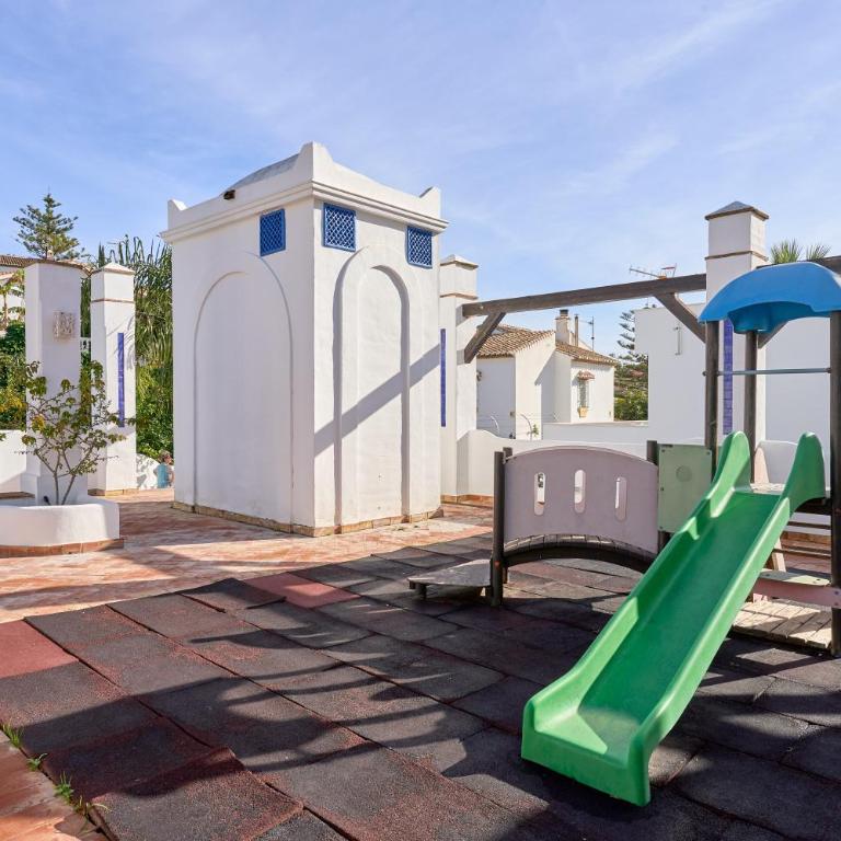 Tropical Oasis - Apartamento Deluxe de 2 dormitorios con vistas al jardín - 32