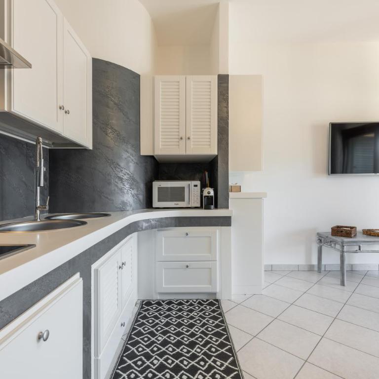 Suite Home Simius - Appartamento Deluxe con 2 Camere da Letto e Vista Oceano - 7