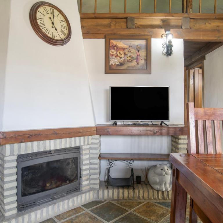 Apartamentos el Cortijo - Habitación Triple con vistas al jardín - 20
