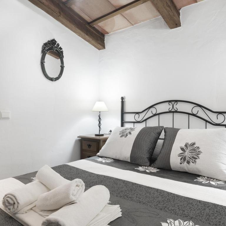 Apartamentos el Cortijo - Habitación Doble con vistas al jardín - 10