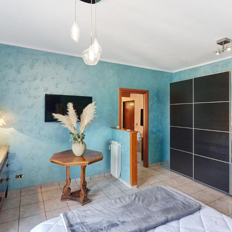 Antonio's Home - Appartamento Deluxe con 2 Camere da Letto e Balcone - 14